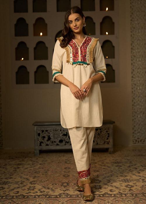 Gaya Kurta Set