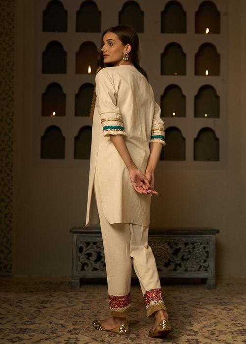 Gaya Kurta Set