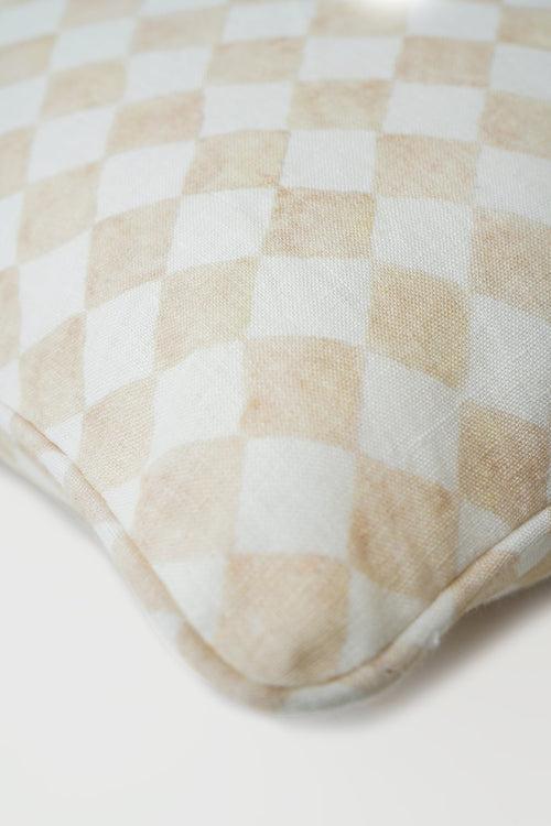 CHECKER BEIGE LUMBAR CUSHION COVER