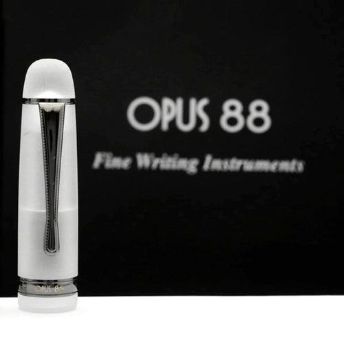 Opus 88 Jazz Holiday Fountain pen