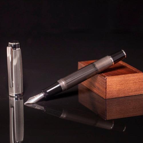 Opus 88 Opera Grey Dot Fountain pen