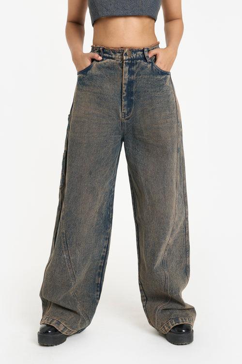 HYDROUS OVERSIZED JEANS