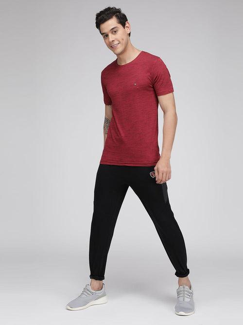 Sporto Men's Regular Fit Round Neck T-Shirt - Red Inject