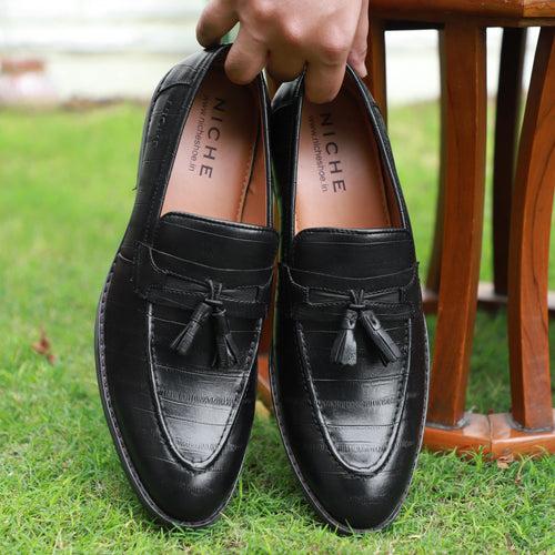 NICHE Black Fish Pattern Tassel Loafer