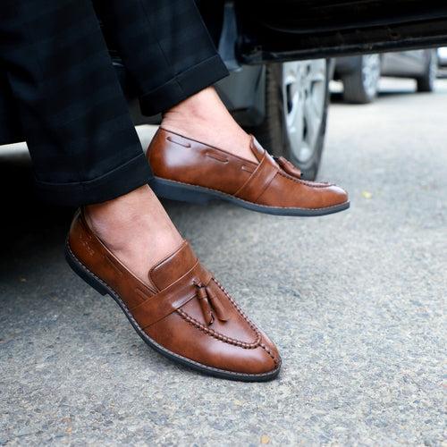 NICHE Peru Brown Aesthetic Tassel Loafer