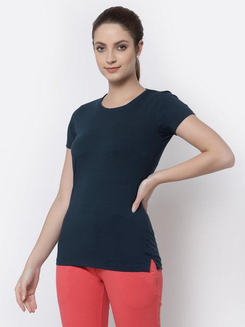 Women Turquoise Solid slim fit round neck T-shirt