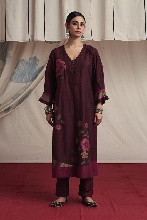 Burgandy hand woven silk and khadi cotton jamdani Ajuni kurta set.