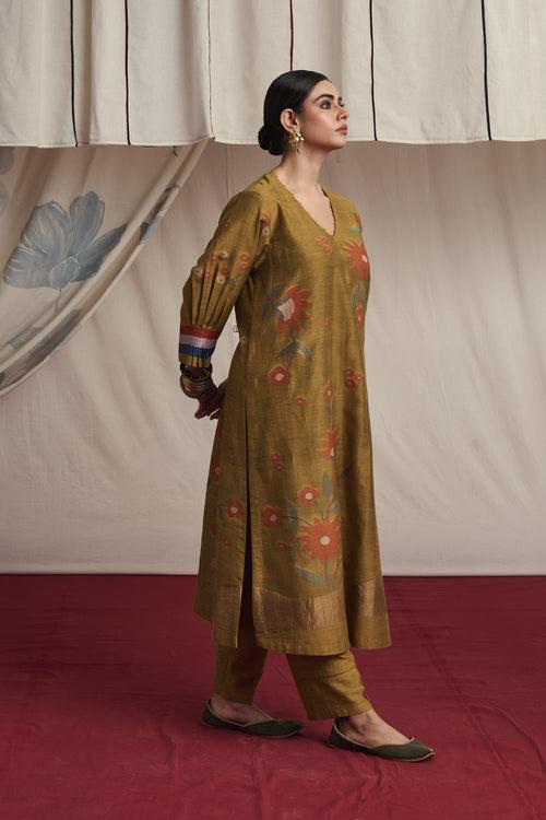 Mustard hand woven silk and khadi cotton jamdani Myrah kurta set.