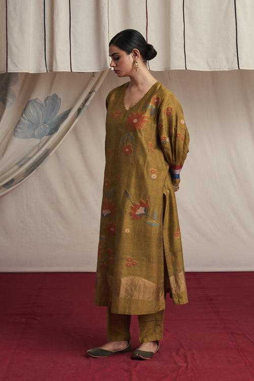 Mustard hand woven silk and khadi cotton jamdani Myrah kurta set.