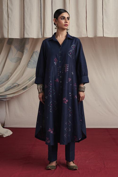 Indigo hand woven silk and khadi cotton jamdani Aliyah kurta set.