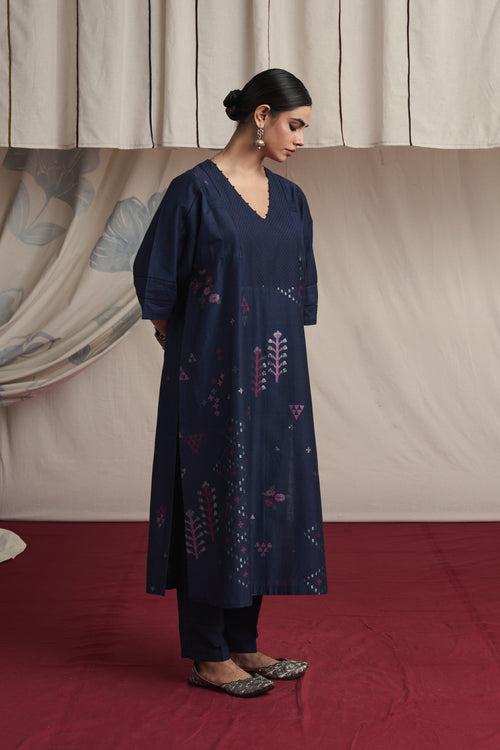 Indigo hand woven silk and khadi cotton jamdani Sara kurta set.