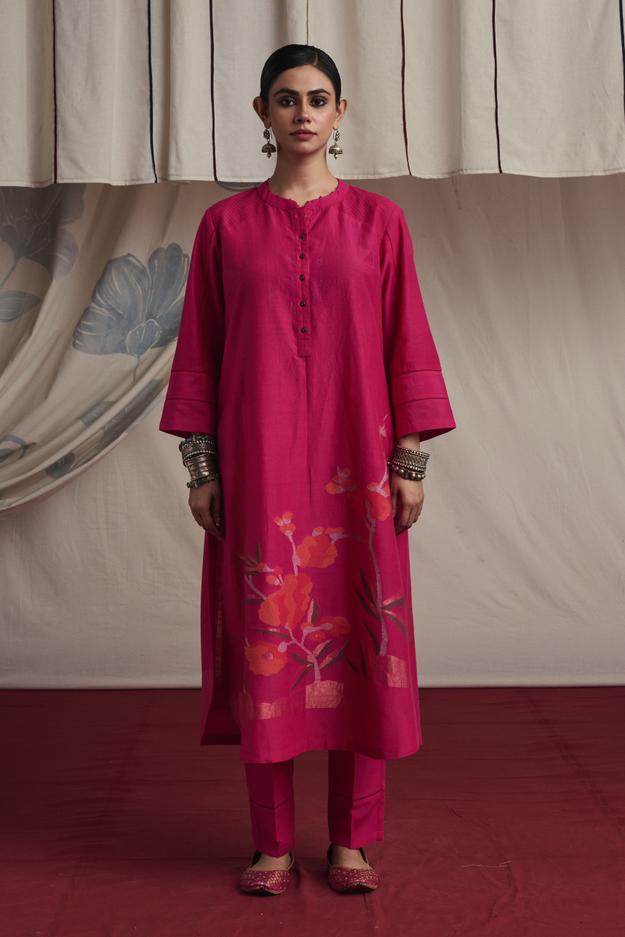 Hot pink hand woven silk and khadi cotton jamdani Sierra kurta set.