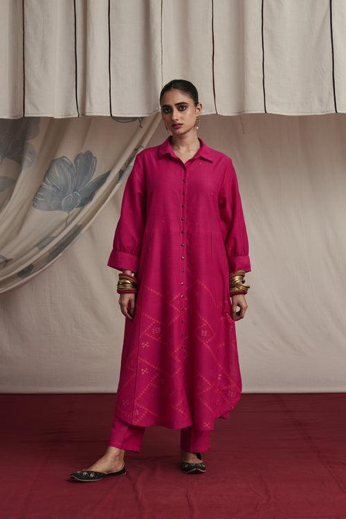 Hot pink hand woven silk and khadi cotton jamdani Hanya kurta set.