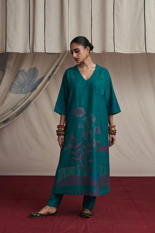 Torquoise hand woven silk and khadi cotton jamdani Jenaya kurta set.