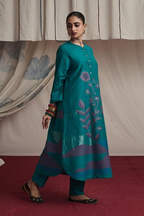 Torquoise hand woven silk and khadi cotton jamdani Harleen kurta set.