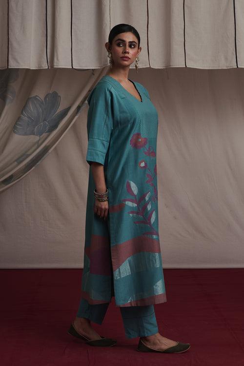 Ice blue hand woven silk and khadi cotton jamdani Avleen kurta set.