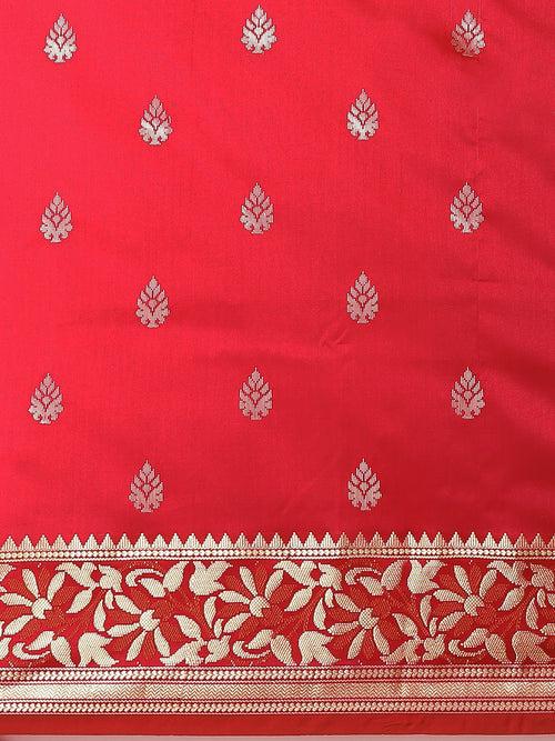 Floral Ethnic Motifs Banarasi Silk Saree with Contrast Pallu