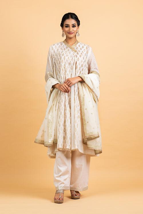 Kota Silk Choga Foil Print With Embroidery Highlighting Outfit