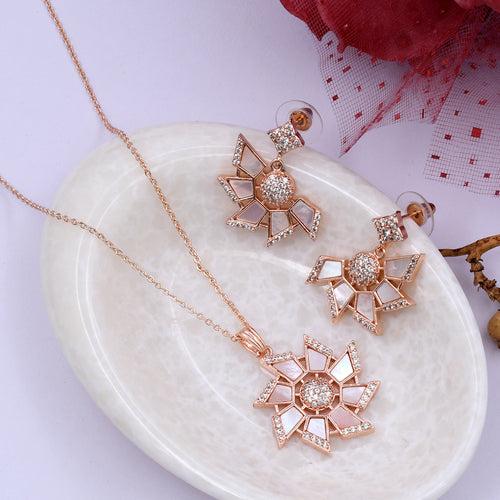 MOP Stylish Flower Rose Gold pendant set