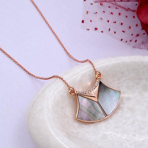 Mother Of Pearl Diamond Pendant Set