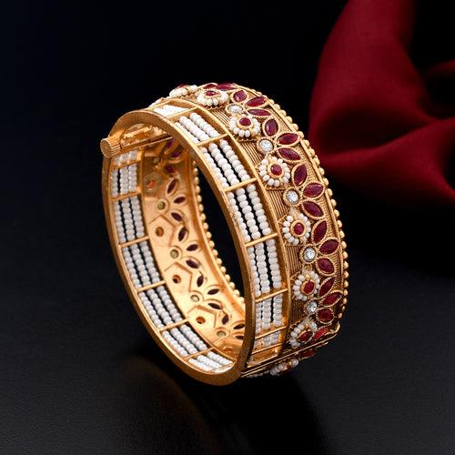 Rajwadai Design Antique Kada