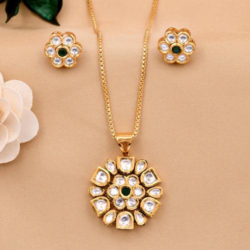 Flower Kundan Polki Pendant Set