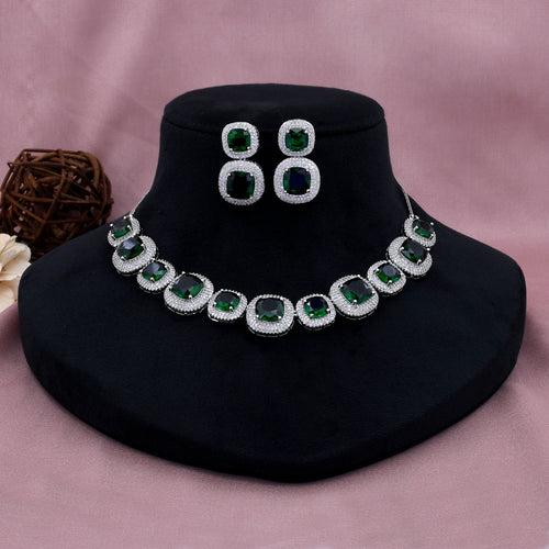 Emerald Stone Necklace Set