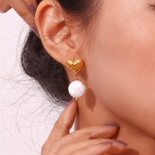 18KT Gold Plated Heart Pearl Earrings