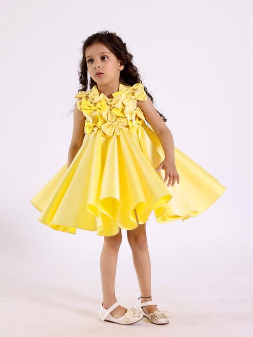 Janya's Closet: Twirly Yellow Bows Dress