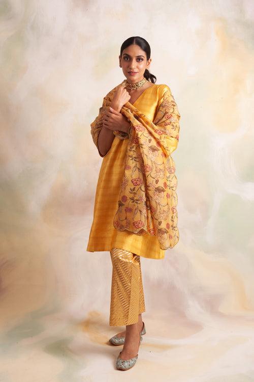 MUSTARD GAURI KURTA WITH PANTS AND ODHANI SET