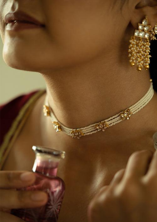 Brahma Choker