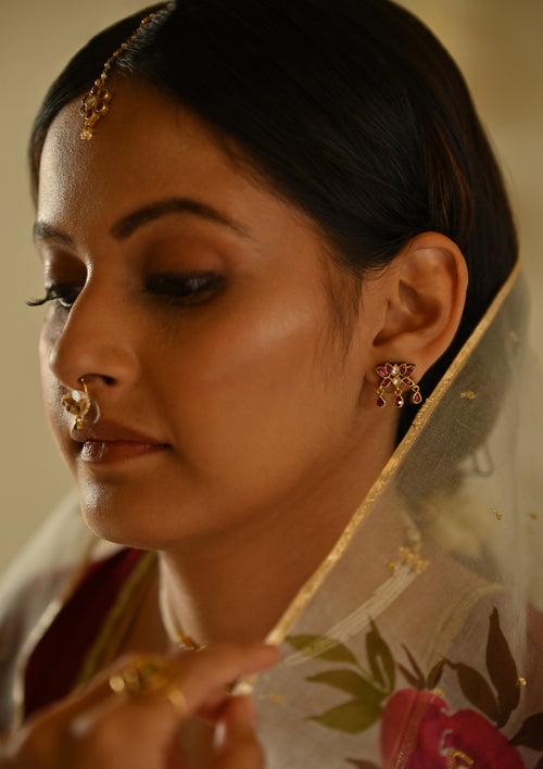 Gulabi Kumuda Earrings