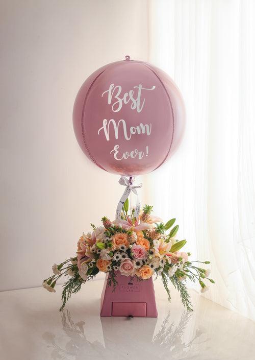 First Love with customisable balloon