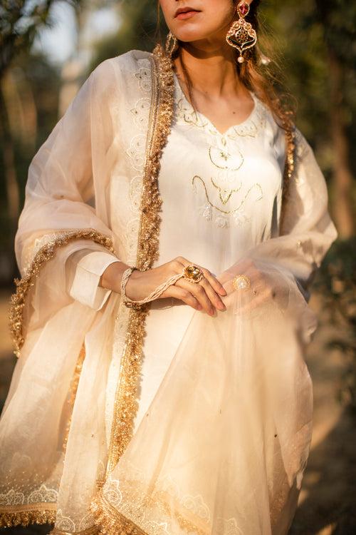 Peach & Ivory Qaiynaat Organza Suit