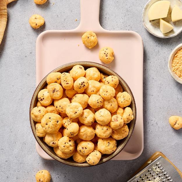 Cheesy Bites Makhana