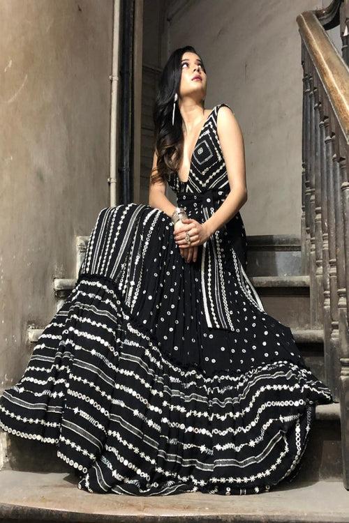 Mithila Palkar looks dramatic in our black anarkali