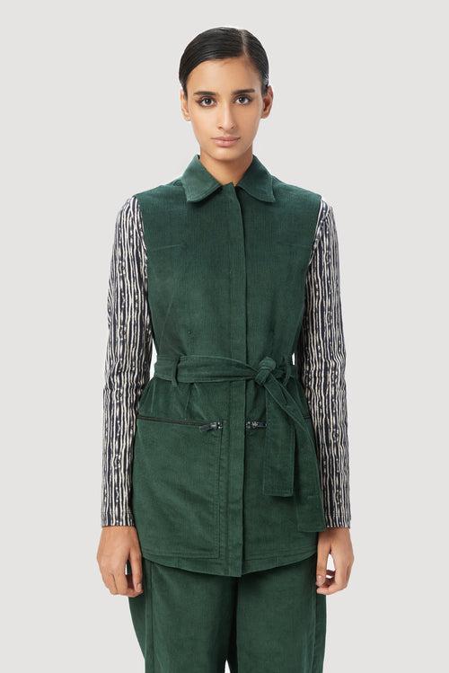 Easy Fit Sleeveless Jacket with Double Stitch Construction