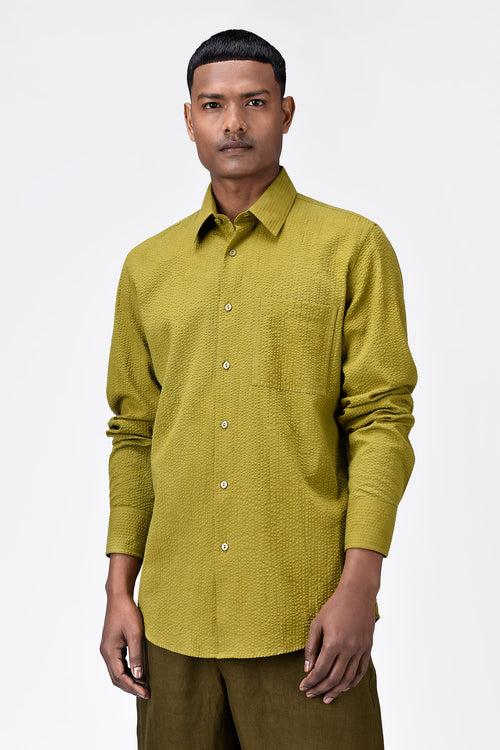 Classic Seersucker Regular Fit Men's Button-Down Shirt