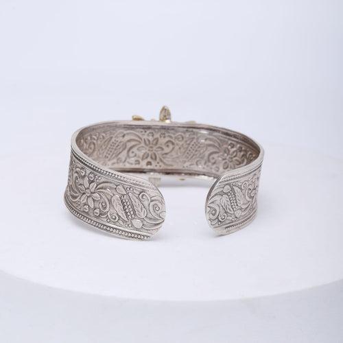 Sterling silver cuff bracelet with pattern. Flower with Billor Polki motif,
Stacking cuff in 18 micron Gold plating.