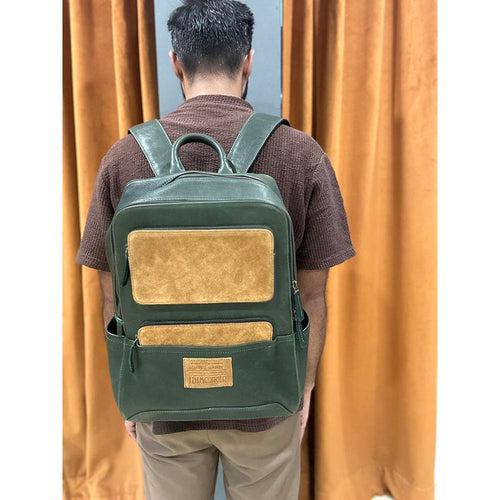 Green Hunter Vintage Leather Bagpack With Suede Detail