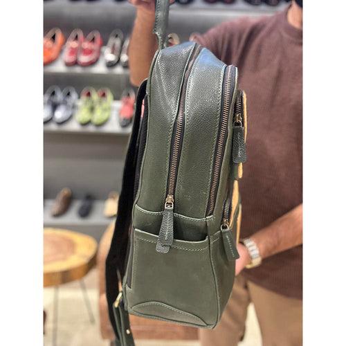 Green Hunter Vintage Leather Bagpack With Suede Detail