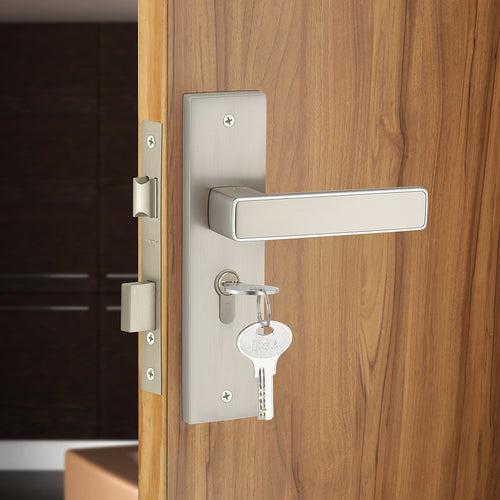 IPSA Clay Iris Handle Series on 8" Plate CYS Lockset with 60mm One Side Key and Knob - Matte Satin Nickel Finish CPS