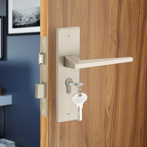 IPSA Flax Moderna Handle Series on 8" Plate CYS Lockset with 60mm One Side Key and Knob - Matte Antique Finish MSS