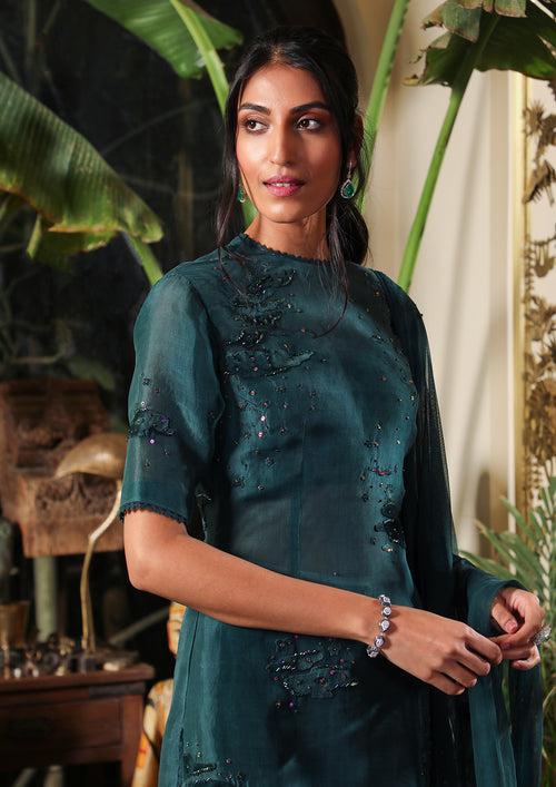 Kairavi Kurta set