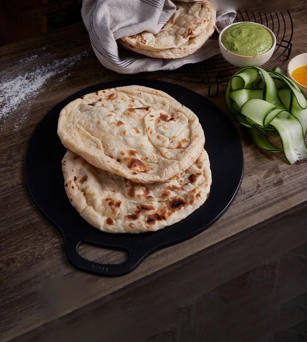 Victoria 12-Inch Cast Iron Tawa Dosa Pan, Pizza Pan with a Loop Handle, Crepe Pan Preseasoned with Flaxseed Oil, Made in Colombia