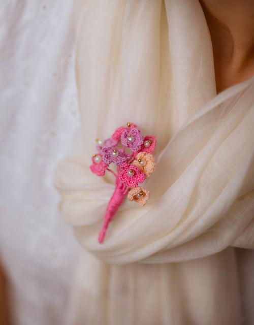 Pearl Jewel Brooch ~ Pink