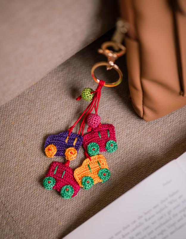 Boho Bag Charm ~ Gulabi-Hari Motorcar