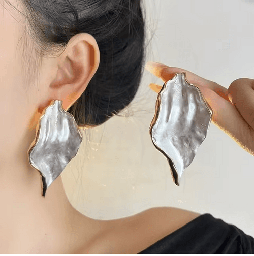 Sculpted Leaf Metallic Studs