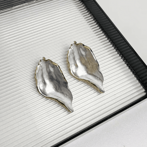 Sculpted Leaf Metallic Studs