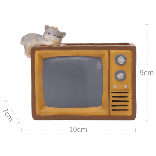 Cute Cat on Retro Tv Resin Succulent Pot